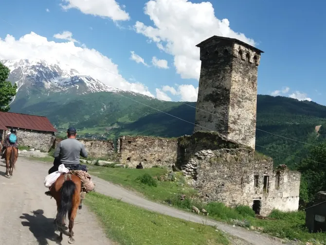 Žygis žirgais Sakartvele, Svanetijoje